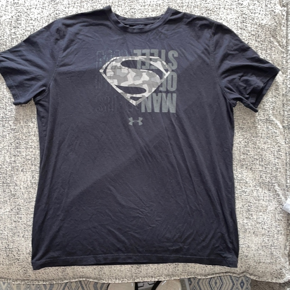 Men’s Under Armour Shirt / Tee Shirt